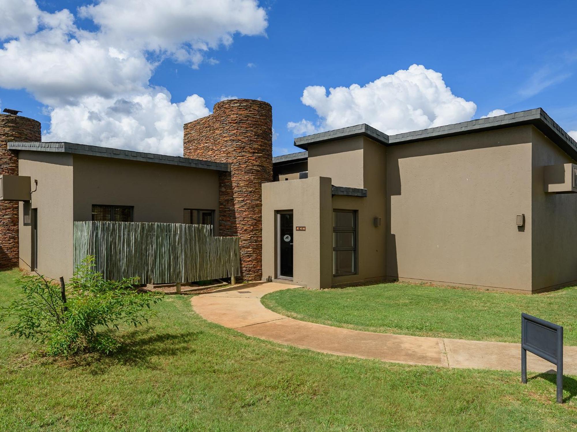 Monomotapa Village @ Legend Golf&Safari Resort Golders Green Exterior foto